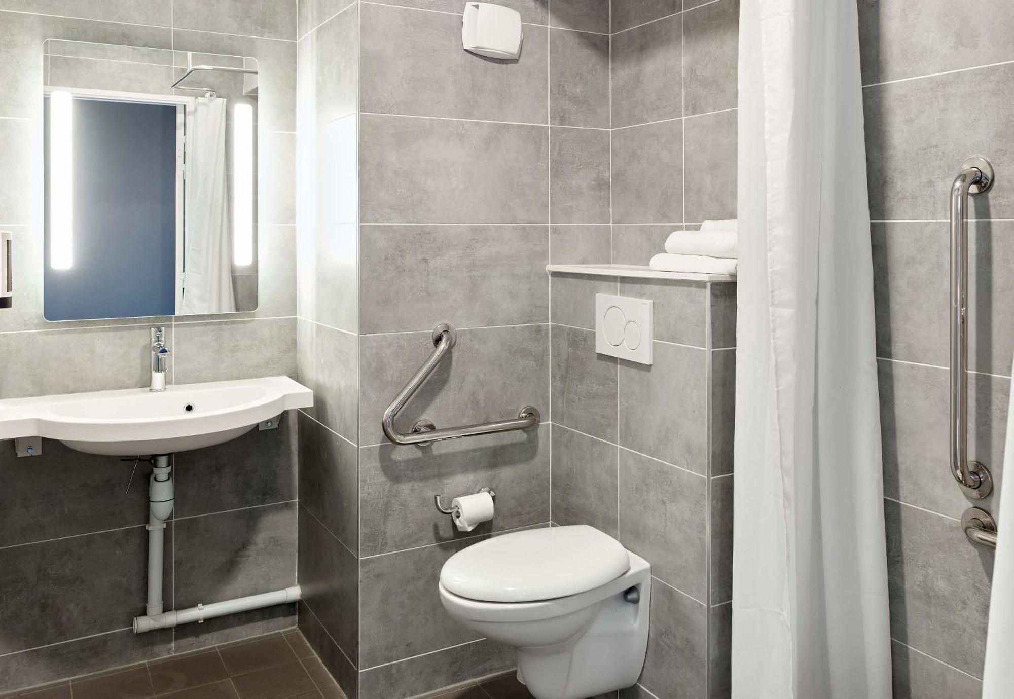 B&B Hotel Champigny-Sur-Marne Εξωτερικό φωτογραφία
